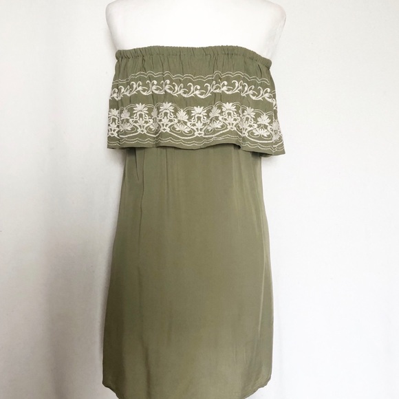 Love Tree Off the Shoulder Dress Size Small - Picture 2 of 6